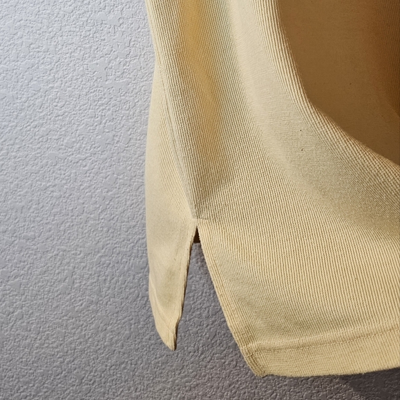 Carolyn Taylor Women's XL Top Yellow Essentials Acrylic Short Sleeve Shirt - Picture 4 of 6